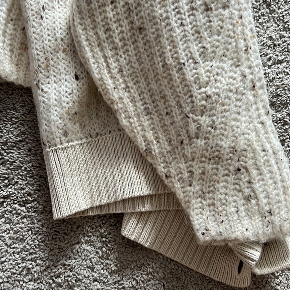 Beige cardigan - Picture 6 of 7